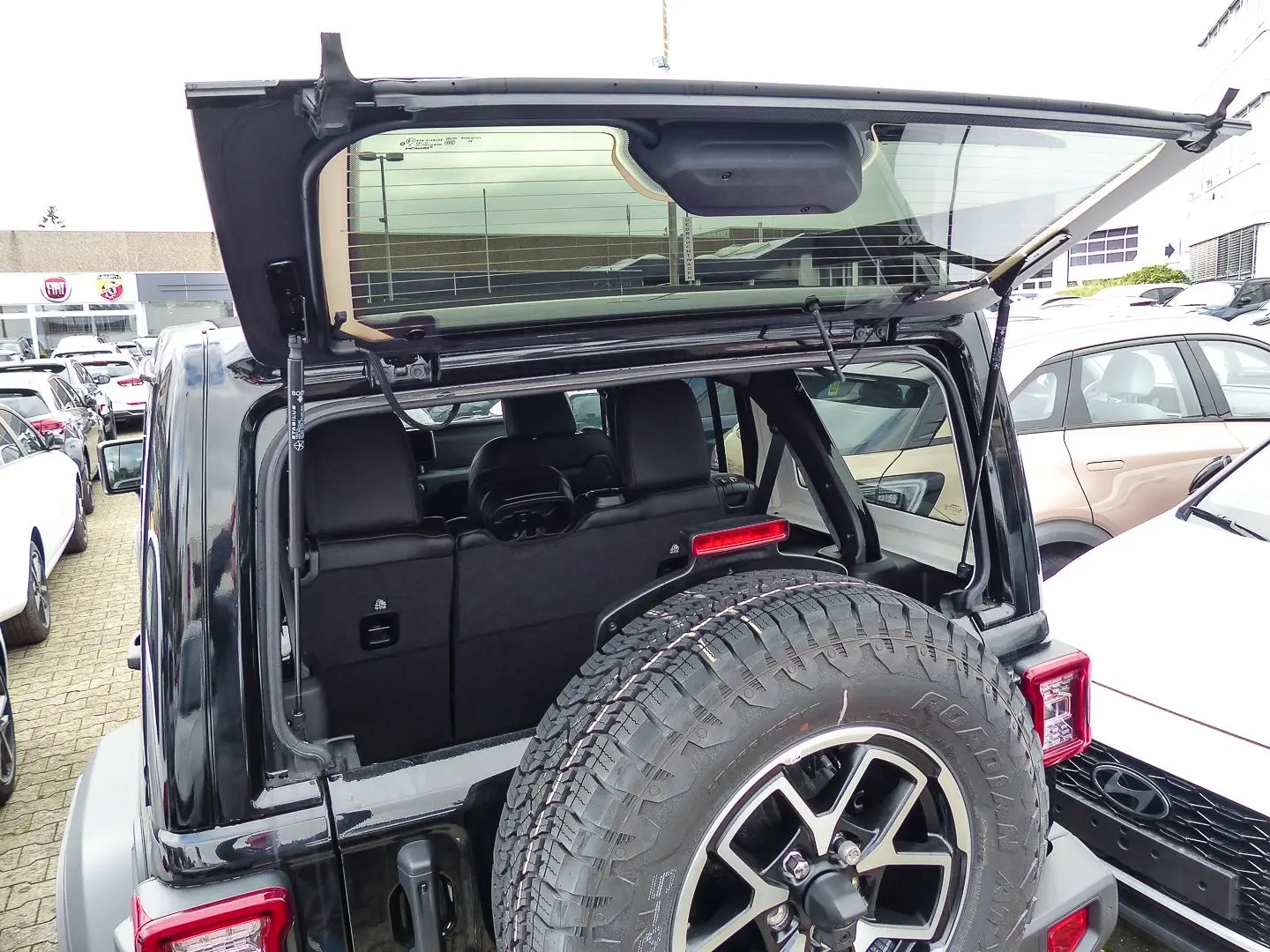 Wrangler Unlimited ICE Rubicon 2.0 T-GDI Sky One