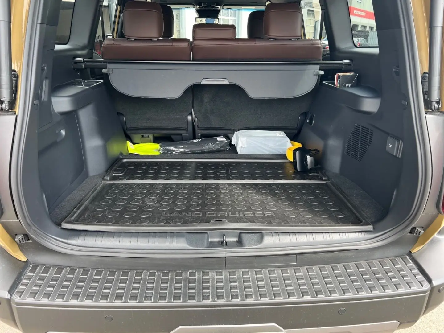 Land Cruiser 2 8 TEC Edition AHK BF Goodrich BEA