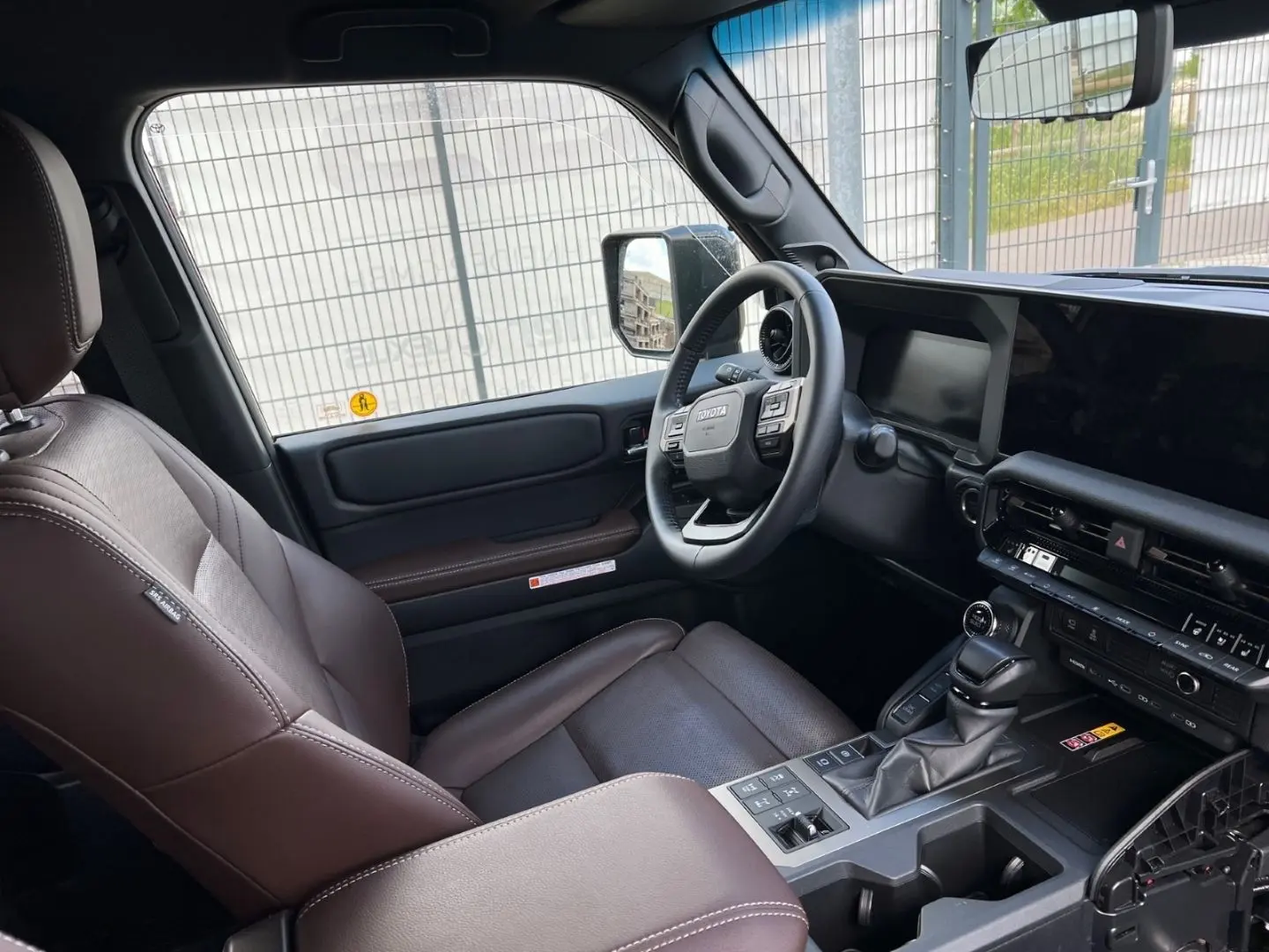 Land Cruiser 2 8 TEC Edition AHK BF Goodrich BEA