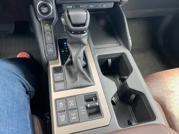 Land Cruiser 2 8 TEC Edition AHK BF Goodrich BEA