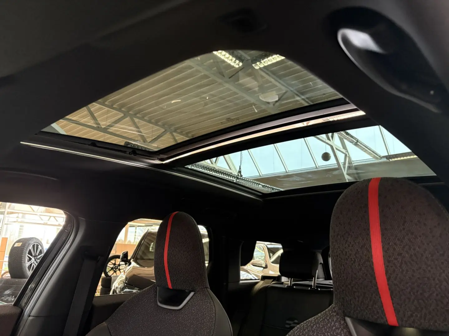 John Cooper Works Countryman ALL4 Pano ACC HuD