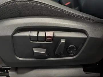 John Cooper Works Countryman ALL4 Pano ACC HuD