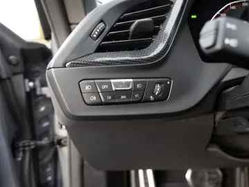 220 Gran Coupe xDrive Edition Color Vision PANO