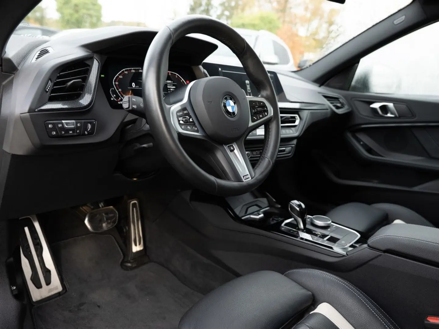 220 Gran Coupe xDrive Edition Color Vision PANO