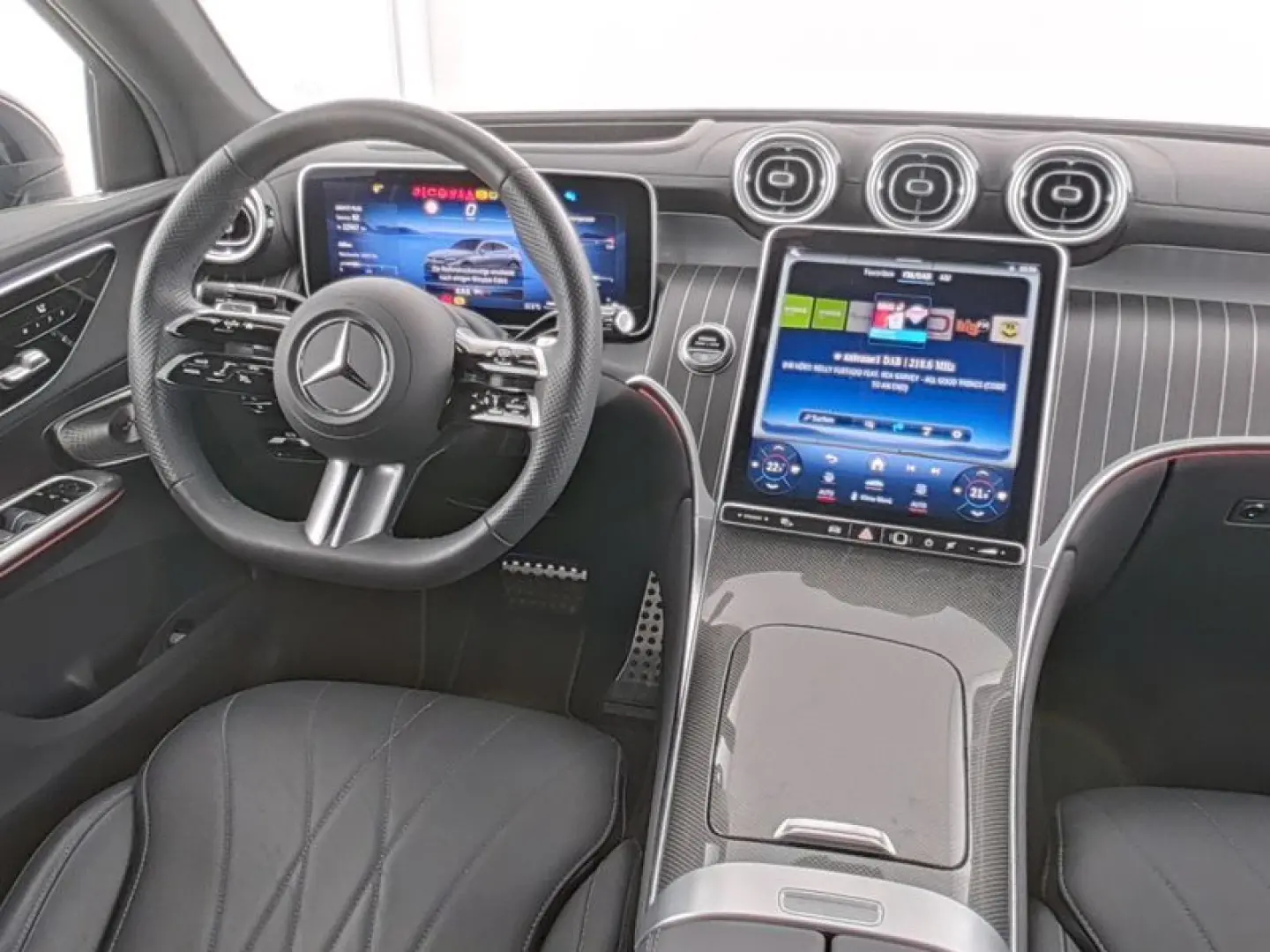 GLC 450d 4M Coupé AMG AIRMATIC AHK HUD PANO BURM