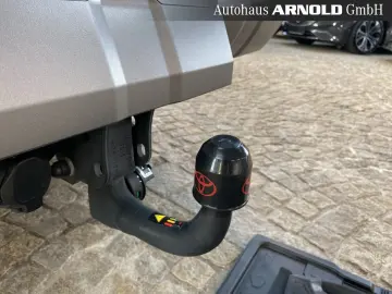 Land Cruiser 2.8 D4-D First Edition 4x4 HUD 360