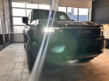 Land Cruiser 2.8 D-4D 4WD Executive Automatik