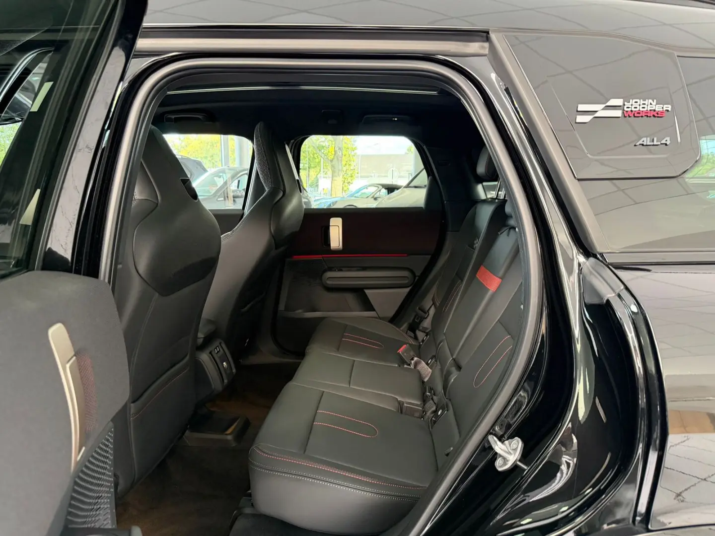 John Cooper Works Countryman Trim ALL4 PANO 360