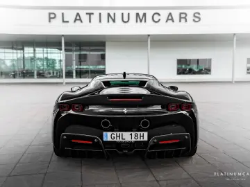 SF90 4.0 V8 1000hp   FIORANO   CARBON