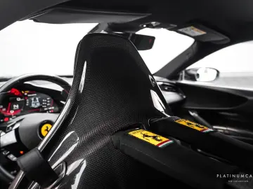 SF90 4.0 V8 1000hp   FIORANO   CARBON