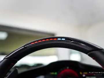 SF90 4.0 V8 1000hp   FIORANO   CARBON