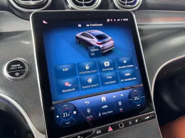 Mercedes-Benz GLC 200 4M AMG Pano AHK Keyless