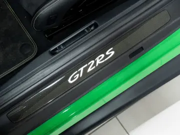 911 GT2 RS