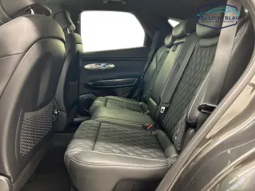 GV70 2.2 D Sport AWD Innovation Pack &  Comfo...