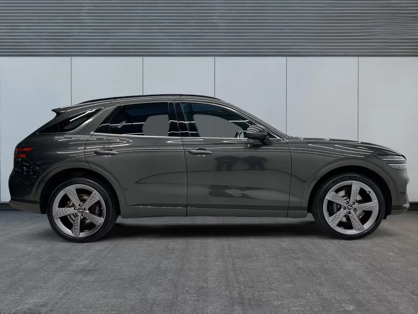 GV70 2.2 D Sport AWD Innovation Pack &  Comfo...