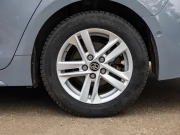 TOYOTA - COROLLA TOURING SPORTS HYBRIDE PRO