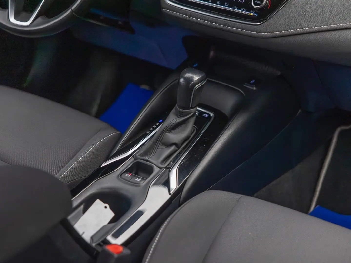 TOYOTA - COROLLA TOURING SPORTS HYBRIDE PRO