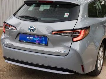TOYOTA - COROLLA TOURING SPORTS HYBRIDE PRO