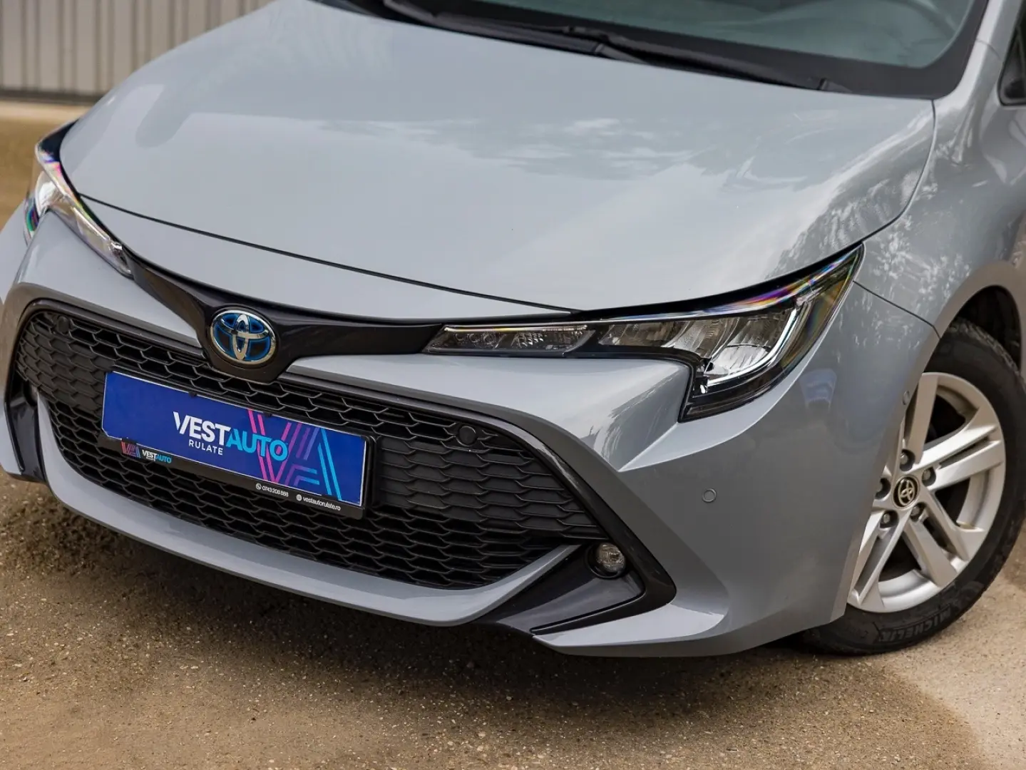 TOYOTA - COROLLA TOURING SPORTS HYBRIDE PRO