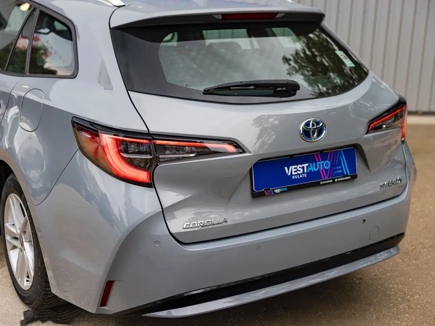 TOYOTA - COROLLA TOURING SPORTS HYBRIDE PRO