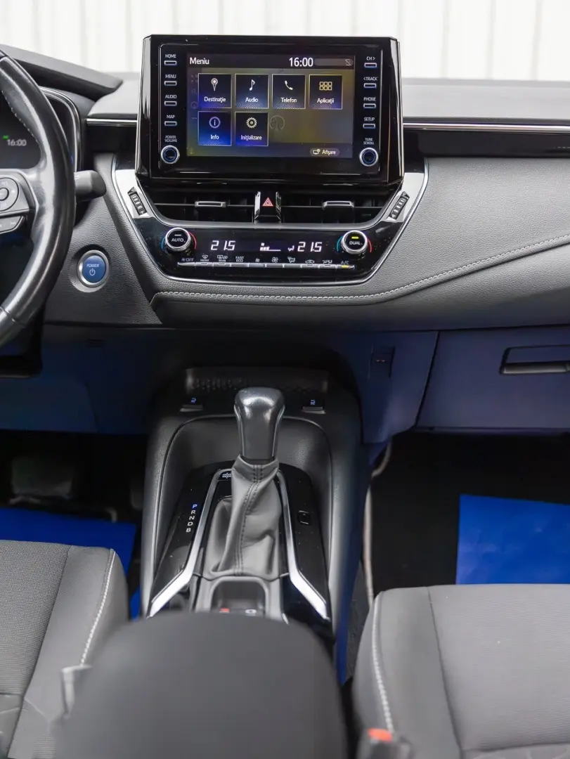 TOYOTA - COROLLA TOURING SPORTS HYBRIDE PRO