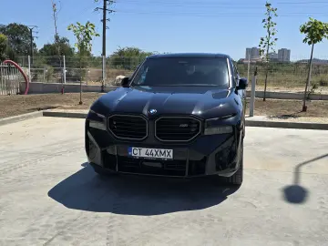 BMW XM