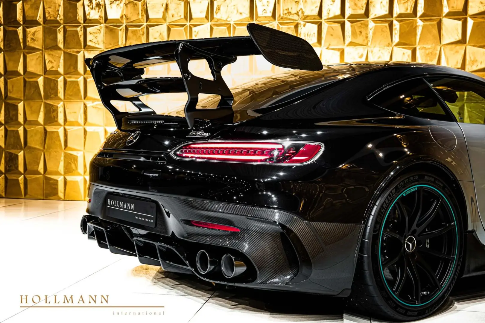 AMG GT BLACK SERIES P ONE EDITION 1 OF 275