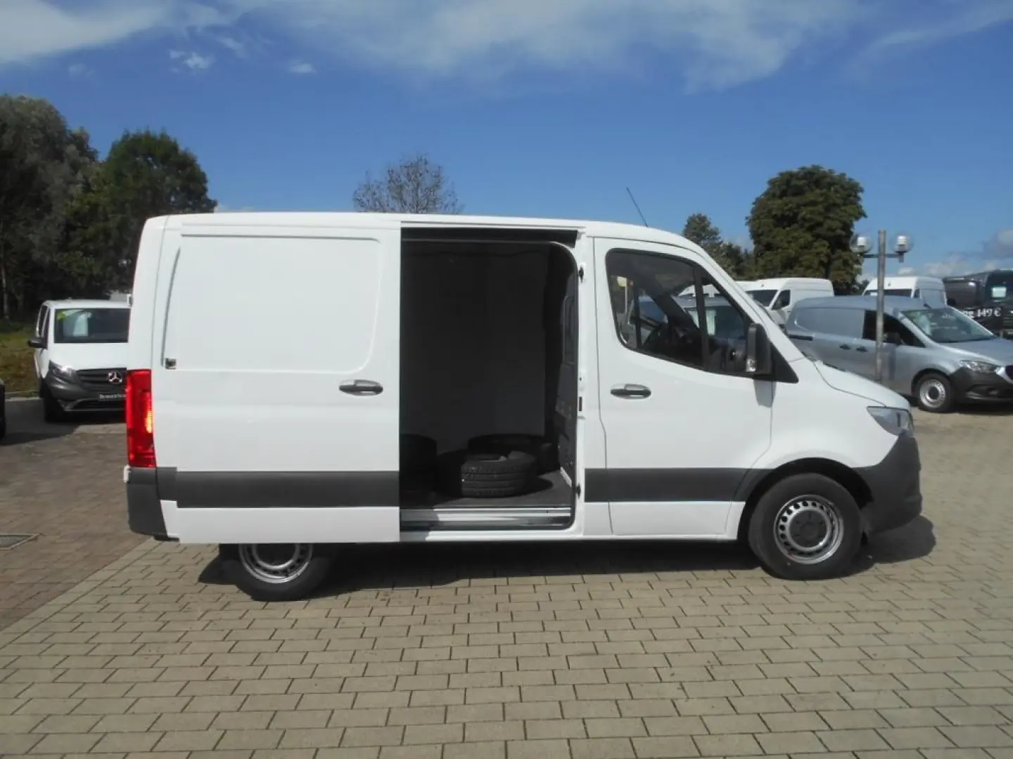 Sprinter 211 CDI KA Kompakt 3-Sitze Holzboden 18