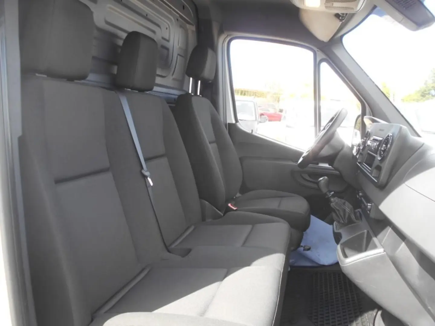 Sprinter 211 CDI KA Kompakt 3-Sitze Holzboden 18