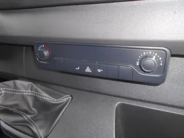 Sprinter 211 CDI KA Kompakt 3-Sitze Holzboden 18