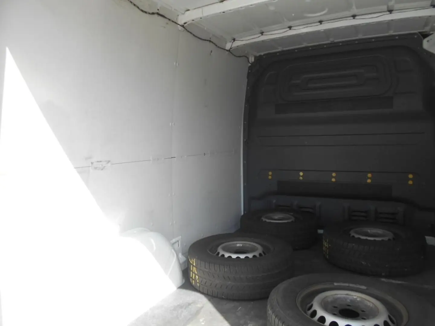 Sprinter 211 CDI KA Kompakt 3-Sitze Holzboden 18