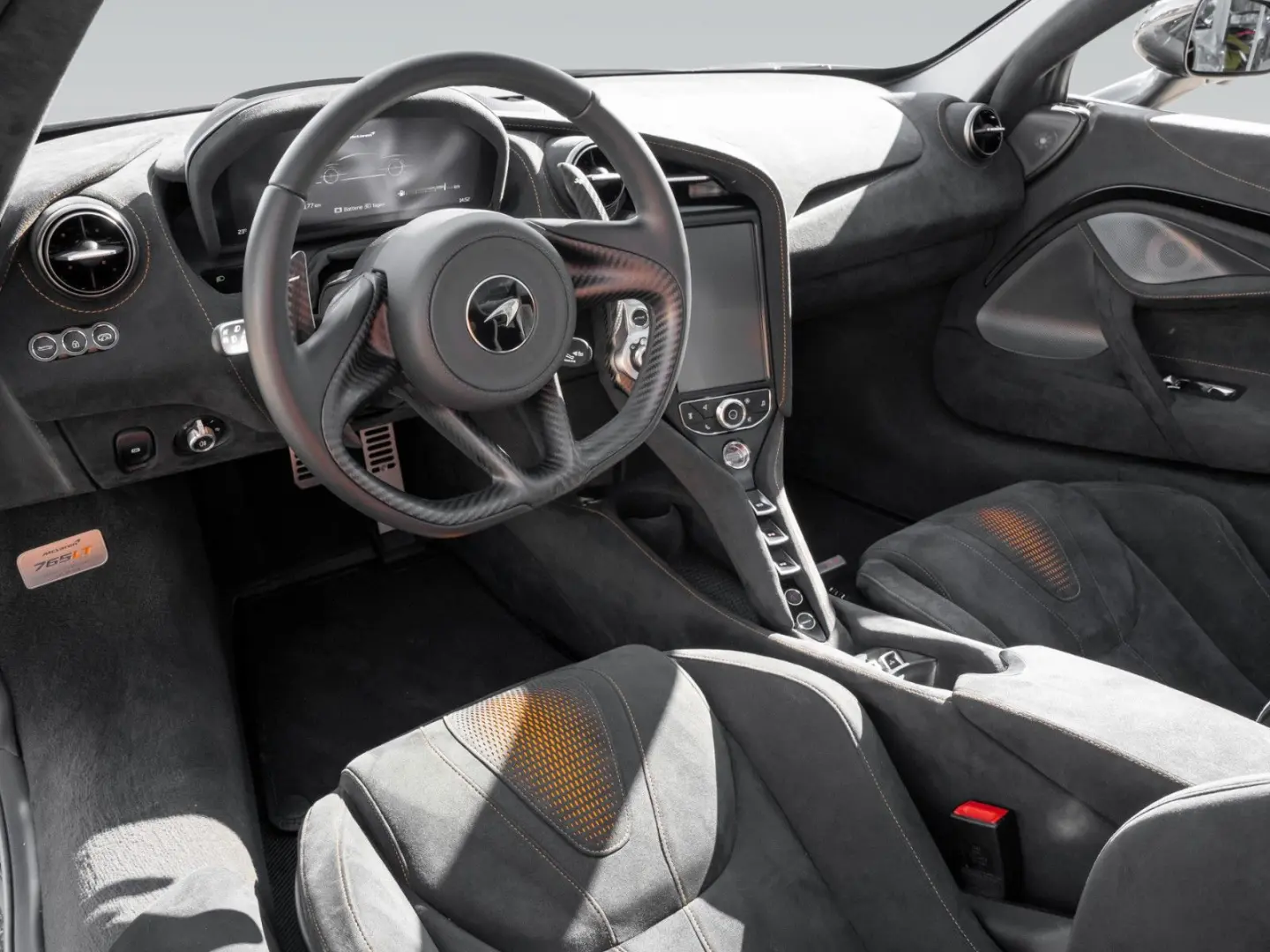 765LT Spider  Electrochromic Roof  Comfort Seats