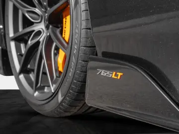 765LT Spider  Electrochromic Roof  Comfort Seats