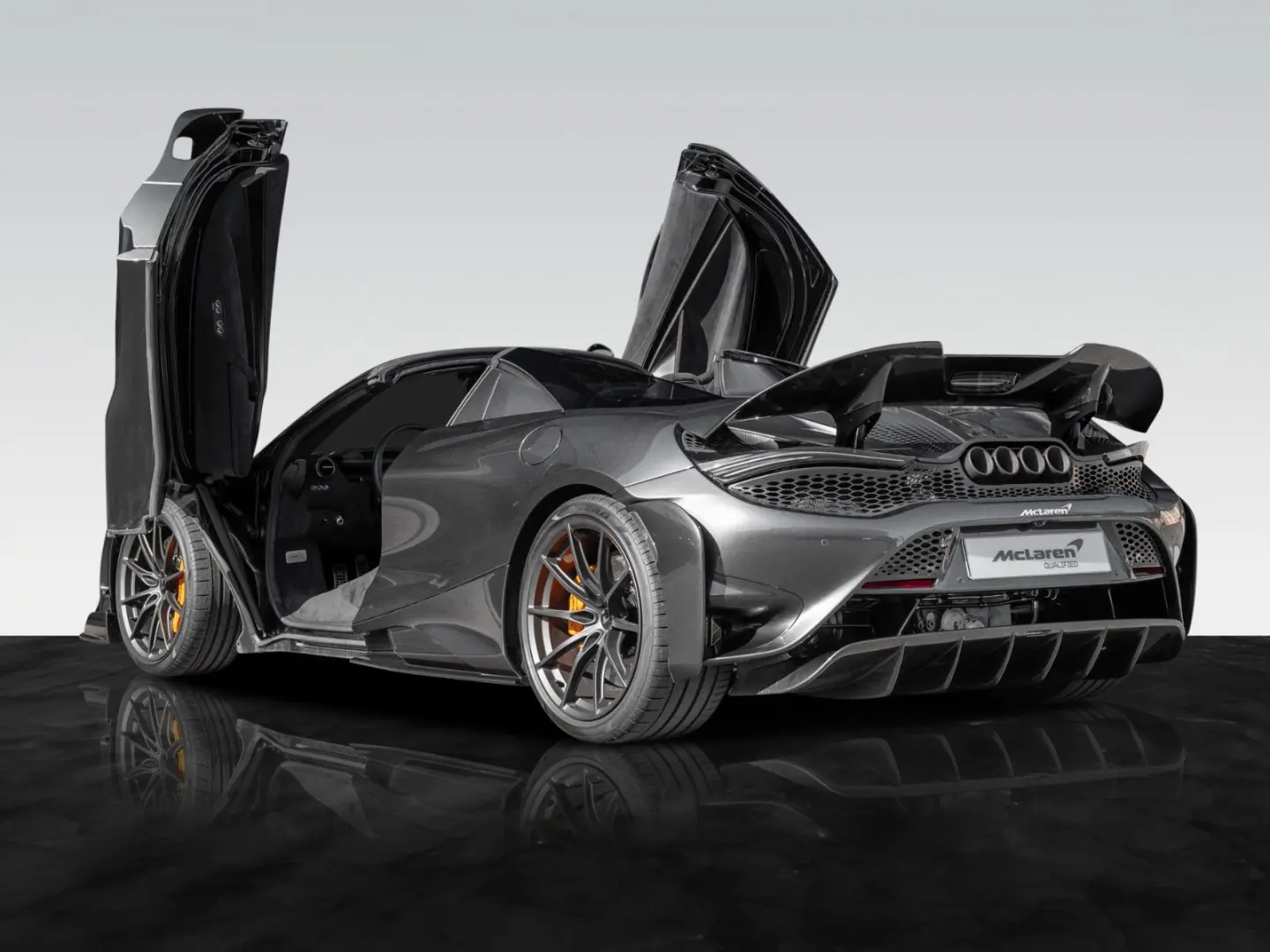 765LT Spider  Electrochromic Roof  Comfort Seats