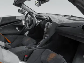 765LT Spider  Electrochromic Roof  Comfort Seats