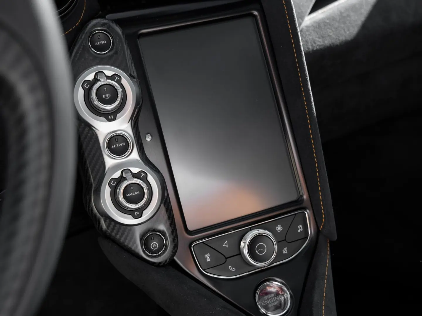 765LT Spider  Electrochromic Roof  Comfort Seats