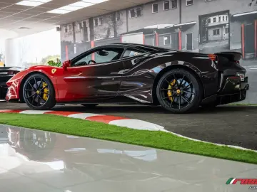 488 Pista  ORIGINALTY IN ITS PUREST FORM