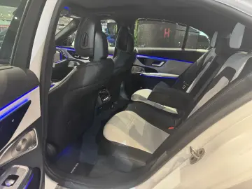 Mercedes-Benz E 53 AMG