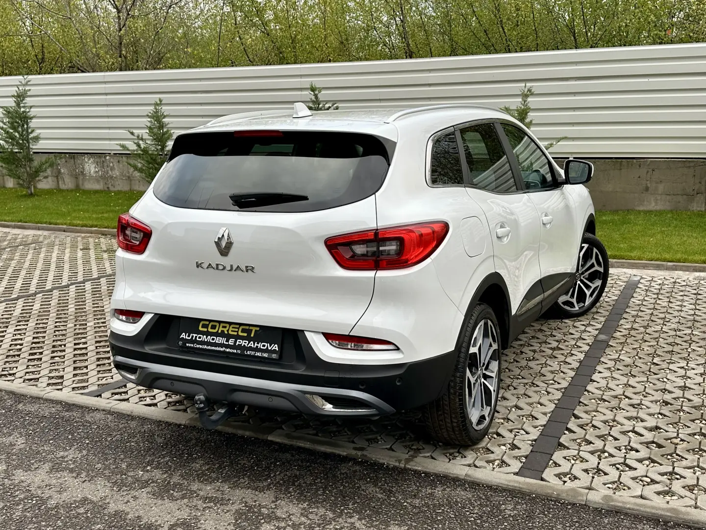 Renault Kadjar  carlig remorcare 133.000 km garantie  rate