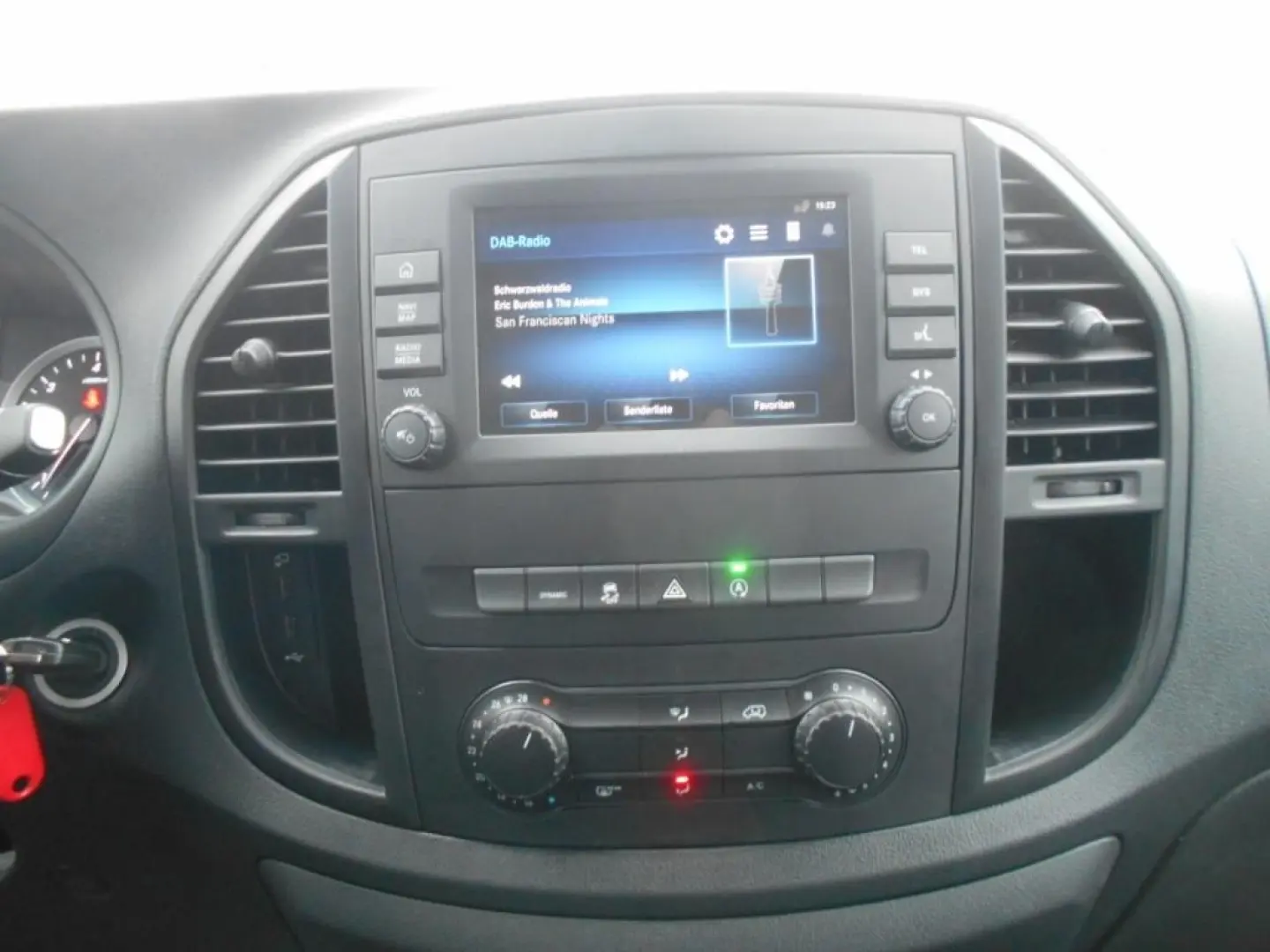 Vito 116 CDI Mixto extralang 5-Sitze Klima AHK 2