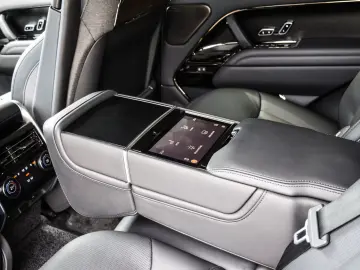 Land Rover Range Rover  SV   615 CP