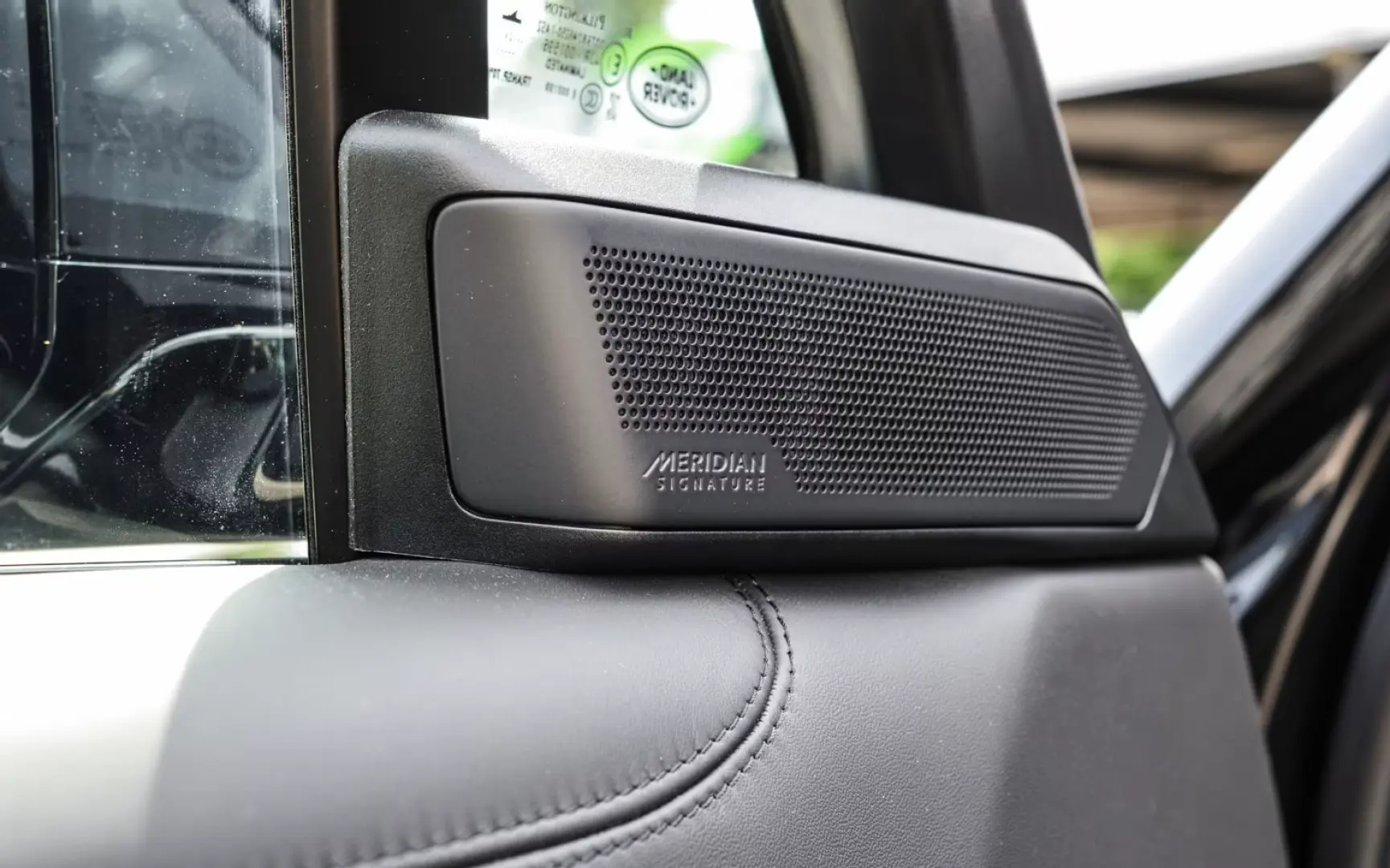 Land Rover Range Rover  SV   615 CP