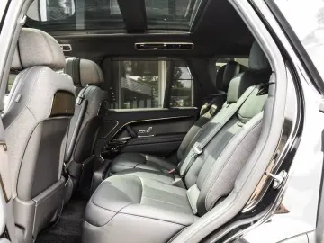 Land Rover Range Rover  SV   615 CP