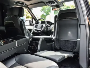 Land Rover Range Rover  SV   615 CP