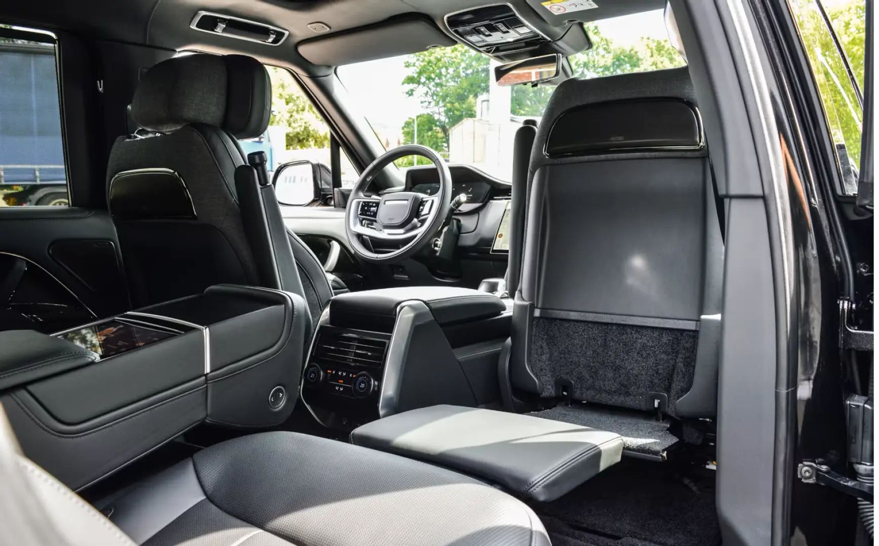 Land Rover Range Rover  SV   615 CP