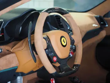 488 Pista Spider  1.Hand  MwSt. Bekannt aus GRIP