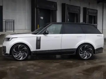 Land Rover Range Rover 4.4 P615 V8 MHEV