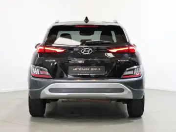 Kona Prime 2WD HUD KAMERA LED SHZ CARPLAY