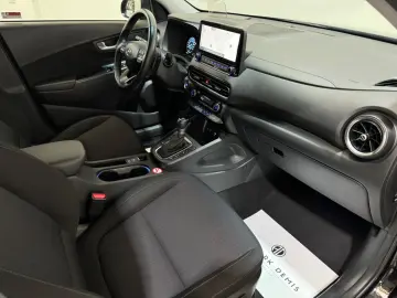 Kona Prime 2WD HUD KAMERA LED SHZ CARPLAY