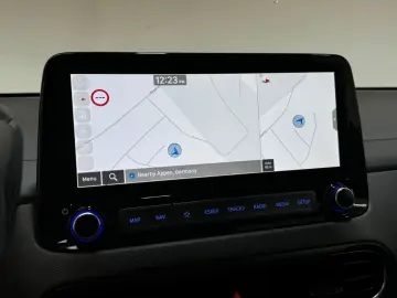 Kona Prime 2WD HUD KAMERA LED SHZ CARPLAY